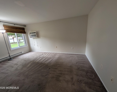 72 Overlook Way - Photo Thumbnail 8