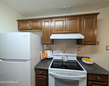 72 Overlook Way - Photo Thumbnail 4