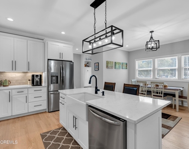 46 Hudson Avenue - Photo Thumbnail 3