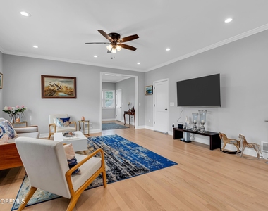 46 Hudson Avenue - Photo Thumbnail 9