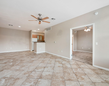 6900 E Princess Drive - Photo Thumbnail 5