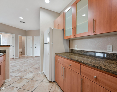 6900 E Princess Drive - Photo Thumbnail 11