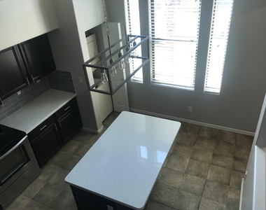 736 S Beck Avenue - Photo Thumbnail 19