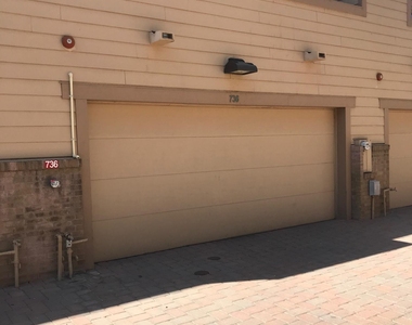 736 S Beck Avenue - Photo Thumbnail 33