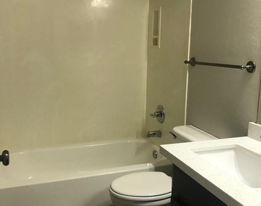 736 S Beck Avenue - Photo Thumbnail 27
