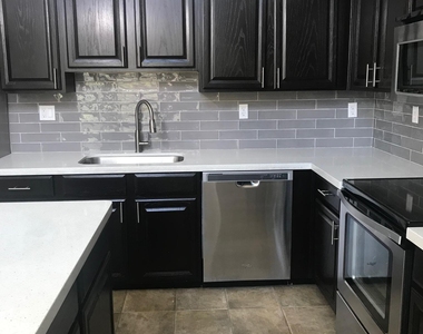 736 S Beck Avenue - Photo Thumbnail 6