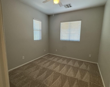 5319 W Paso Trail - Photo Thumbnail 13