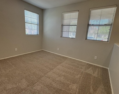 5319 W Paso Trail - Photo Thumbnail 22