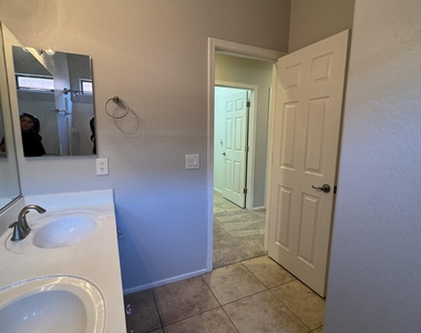 5319 W Paso Trail - Photo Thumbnail 14