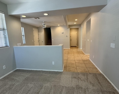 5319 W Paso Trail - Photo Thumbnail 5