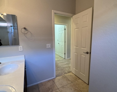 5319 W Paso Trail - Photo Thumbnail 15