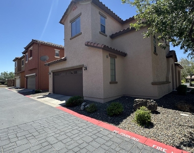 5319 W Paso Trail - Photo Thumbnail 2