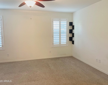 4737 E Betty Elyse Lane - Photo Thumbnail 12