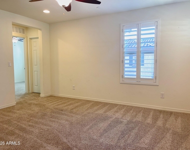 4737 E Betty Elyse Lane - Photo Thumbnail 6