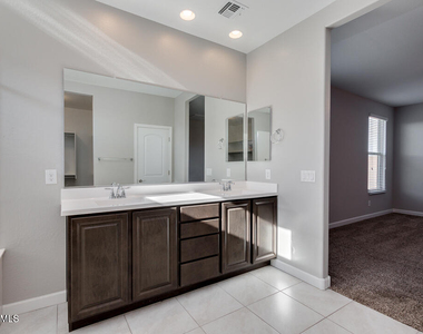 13634 W Briles Road - Photo Thumbnail 20