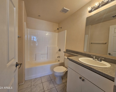 18416 N Cave Creek Road - Photo Thumbnail 6