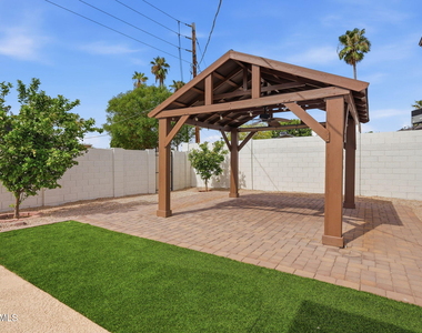 8355 E Stella Lane - Photo Thumbnail 37