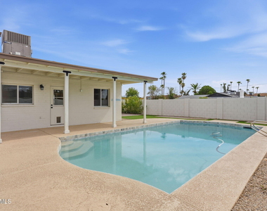 8355 E Stella Lane - Photo Thumbnail 33