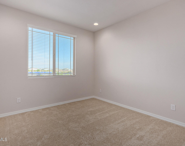 25515 S 231st Street - Photo Thumbnail 29