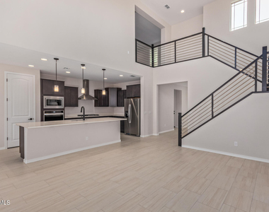 25515 S 231st Street - Photo Thumbnail 8