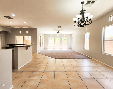 10625 W Salter Drive - Photo Thumbnail 5