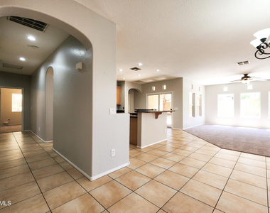 10625 W Salter Drive - Photo Thumbnail 4
