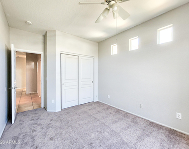 10625 W Salter Drive - Photo Thumbnail 24