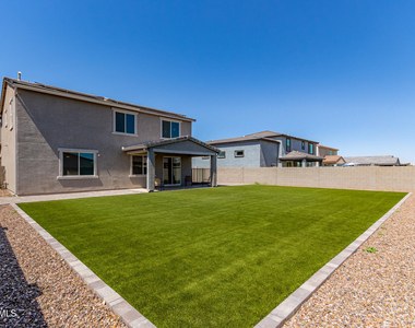 2071 E Piedmont Place - Photo Thumbnail 38