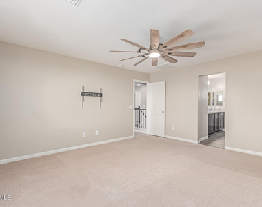 2071 E Piedmont Place - Photo Thumbnail 13
