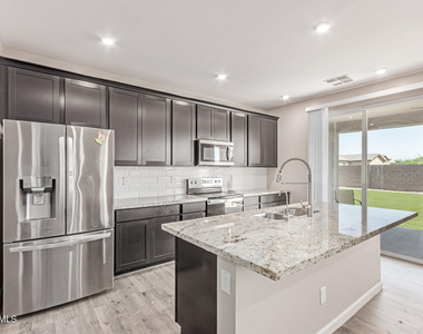 2071 E Piedmont Place - Photo Thumbnail 8