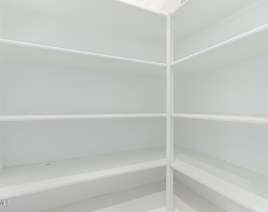 2071 E Piedmont Place - Photo Thumbnail 11