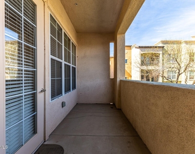 14575 W Mountain View Boulevard - Photo Thumbnail 23