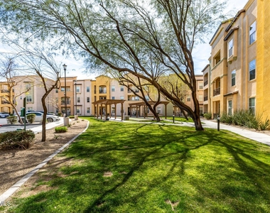 14575 W Mountain View Boulevard - Photo Thumbnail 25