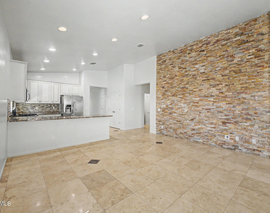 7203 E Onza Avenue - Photo Thumbnail 9