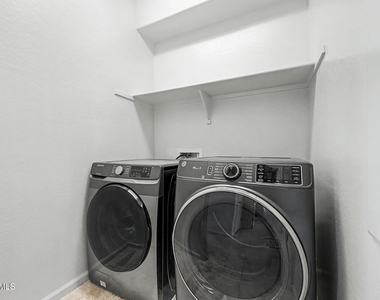 7203 E Onza Avenue - Photo Thumbnail 10