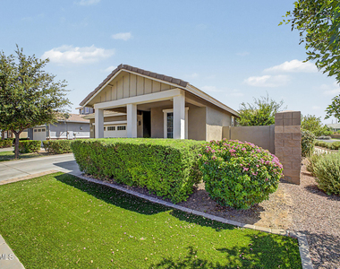 7203 E Onza Avenue - Photo Thumbnail 2