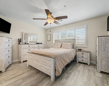 15550 N Frank Lloyd Wright Boulevard - Photo Thumbnail 13