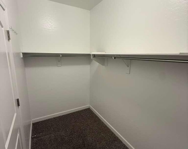 41326 W Jenna Lane - Photo Thumbnail 27