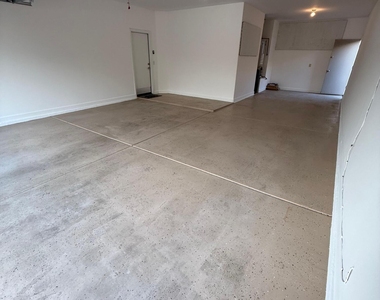 41326 W Jenna Lane - Photo Thumbnail 46