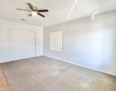 3483 W Morgan Lane - Photo Thumbnail 3