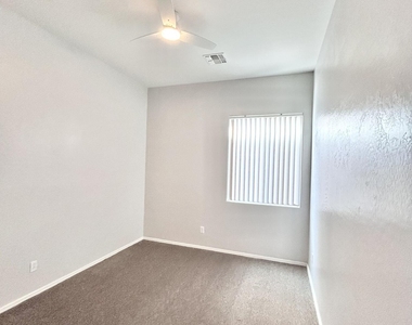 3483 W Morgan Lane - Photo Thumbnail 21
