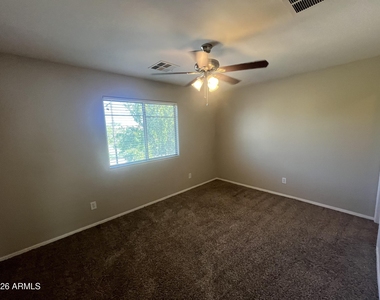 14670 N 174th Lane - Photo Thumbnail 17