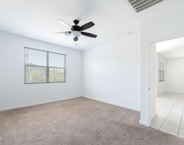 36426 N Tatonga Trail - Photo Thumbnail 12