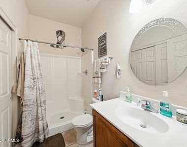 1033 E Irvine Road - Photo Thumbnail 12