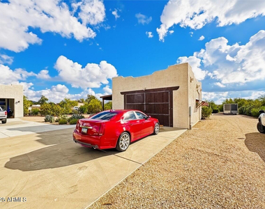 1033 E Irvine Road - Photo Thumbnail 18