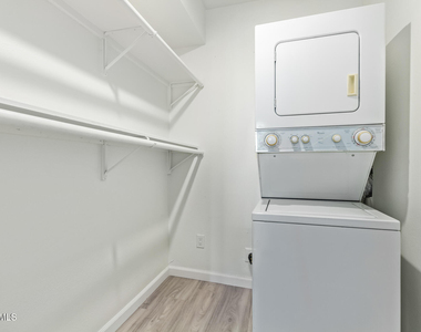 12440 N 20th Street - Photo Thumbnail 15