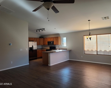 1745 E Melanie Street - Photo Thumbnail 3