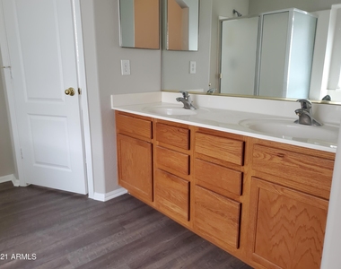 1745 E Melanie Street - Photo Thumbnail 24
