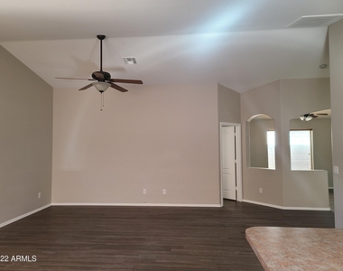 1745 E Melanie Street - Photo Thumbnail 10