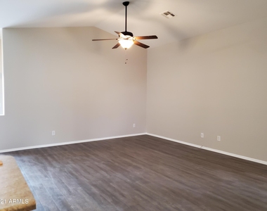 1745 E Melanie Street - Photo Thumbnail 9
